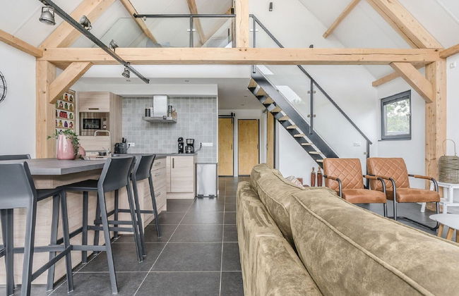 Holiday Home in Netherlands With Pond View - Photo 12