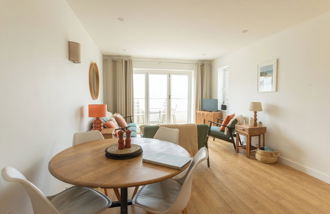 The Beach House & Porth Sands Apartments - Photo 111