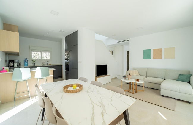 Elegant Home With Pool - Foto 16