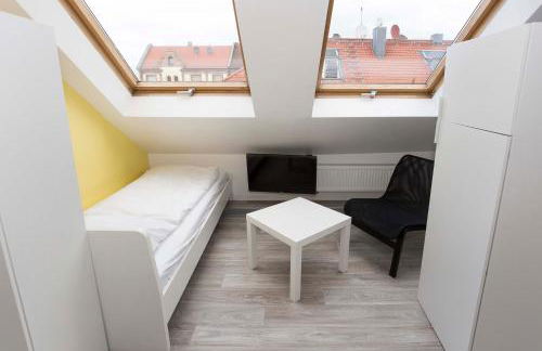 Zentral gelegene Monteur-DG-Wohnung - Foto 13