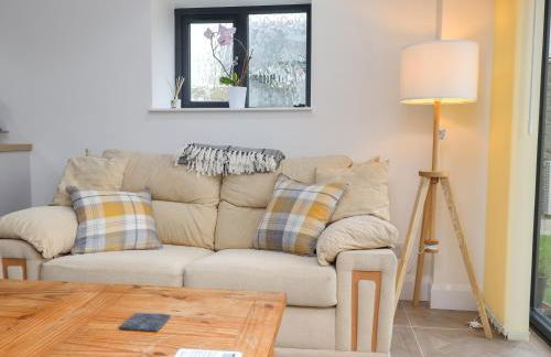 Ael-y-bryn - Photo 5