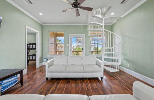 Spacious Beach Retreat Sleeps 25 Perfect for Families Groups - Foto 6