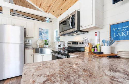 4 Heron Haus, Luxury Tiny House, Pet Friendly, Mins to Downtown Guntersville - Foto 22