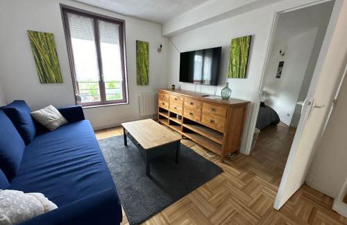 Spacieux appart 5 mins de valenciennes et garage - Foto 3