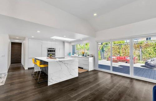 Modern and Relaxing Lake Sammamish View House - Foto 13