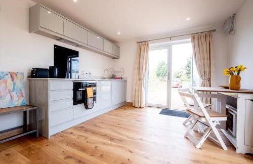 Maple - Three Tuns Apartments - Pettistree, Wickham Market - by Aldeburgh Coastal Cottages - Foto 2