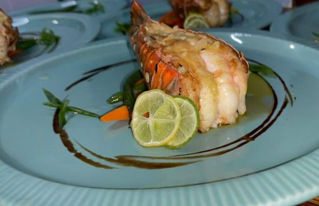 Charming Sea View Town House Chef Driver Optional - Photo 47