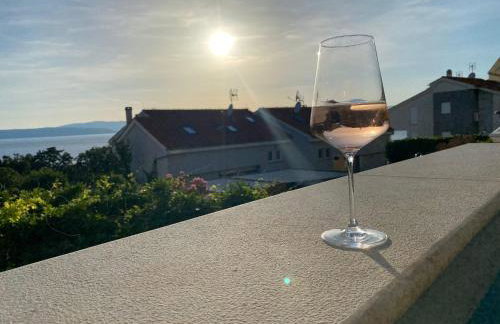 VILLA SOLIS LACUS modernes Apartment - privater beheizbarer Pool- Klimaanlage - private Parkplätze - Foto 43