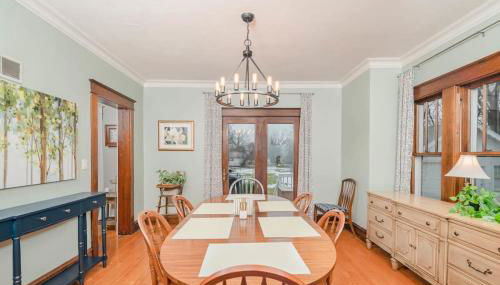 Character Family Home - 3 bedroom 2 bath - Foto 2