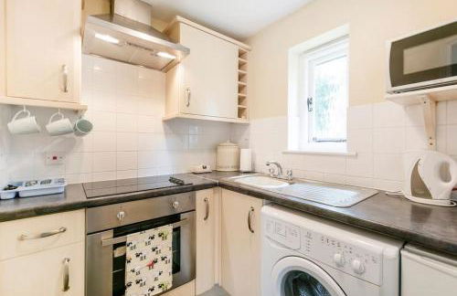 Highfield Lodge - Photo 12