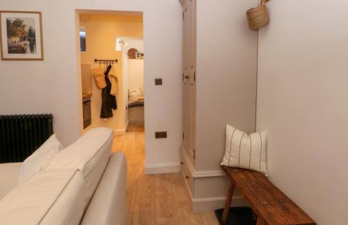 The Warren - Photo 6