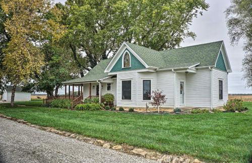 Countryside Cottage with Large Yard Near Topeka - Foto 32