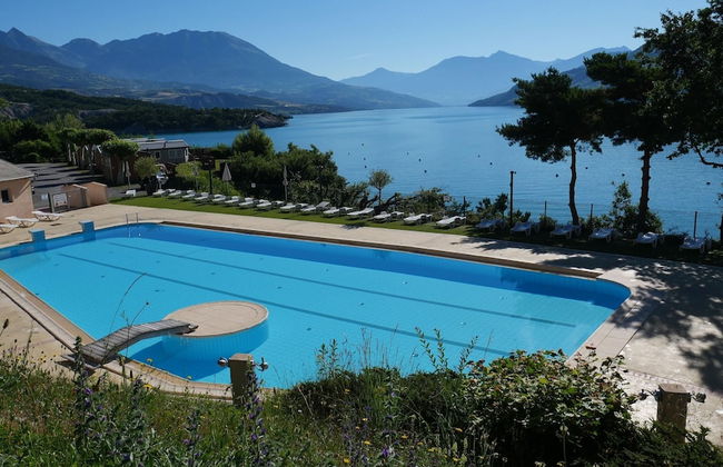 Chorges Lakeside Stay With a Fireplace - Foto 13