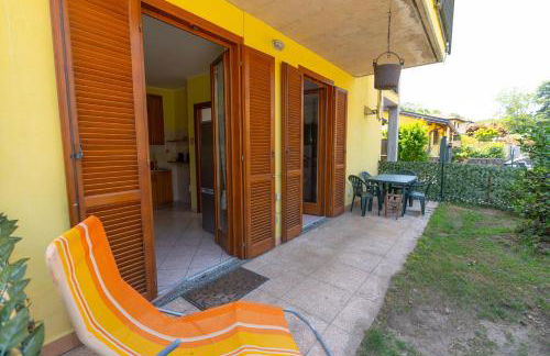 House of Camellias - Ground Floor with Garden - Foto 3