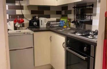 No 5 Accommodation - Photo 38