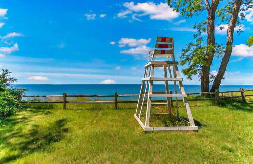 Blackstone on the Bluff with Lake Views Historic Home Family Friendly - Photo 6