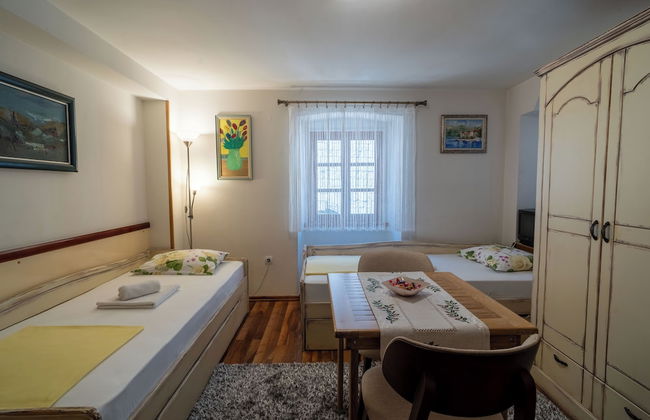 Studios Belvi - Photo 9