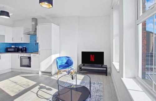 Super Cozy I Sleeps 3 I Fast Wi-Fi I Self Check-in I Free Parking I LongTerm Rates Available - Foto 3