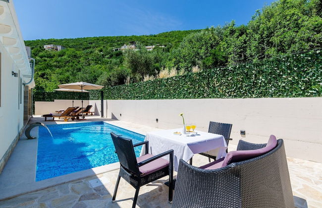 Villa Tranquility Nest Beniva - Three-bedroom Villa With Swimming Pool and Partial Sea View - Foto 34