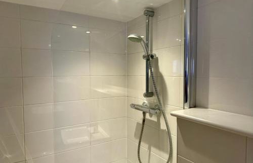 3 bed flat in Holmes Chapel Harry Styles village - Foto 13