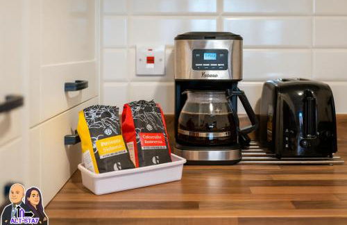 Kirkstall by Alt-Stay Contractor Accommodation - 4 Bed Contractor Home With Parking, Wi-Fi & Full Kitchen - Ideal For Long stays - Foto 20