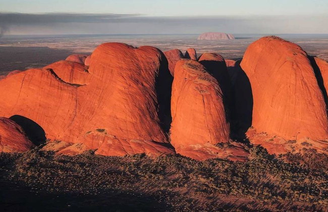 Uluru Sonnenuntergang mit Grillabendessen - Halbtagestour in kleiner Gruppe - Foto 4