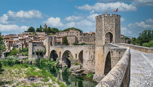 Medieval Besalu : History, Wine and Local Flavors - Photo 3