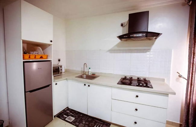 Stunning 2-bed Apartment in Lagos - Photo 8