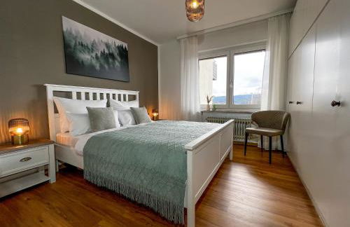 Feldbergblick mit Schwimmbad und Sauna - Foto 4