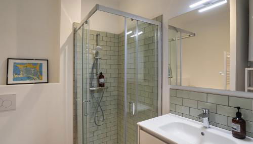 Le Cargo - A 300m de la plage de Rochebonne - Foto 5