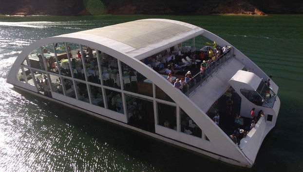 Navigando nella diga di Guatapé