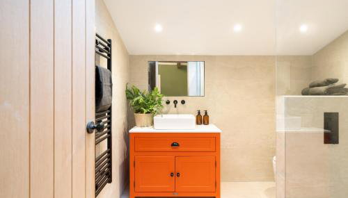 Spinney - a unique open plan barn, with private garden - Foto 5