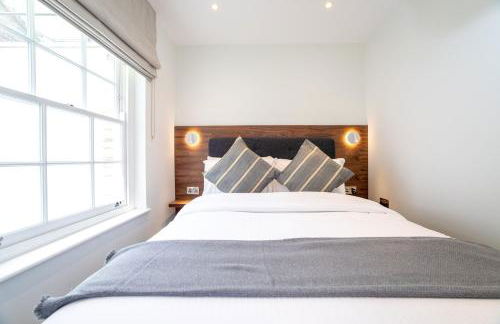 The Heart of Westminster - Photo 36