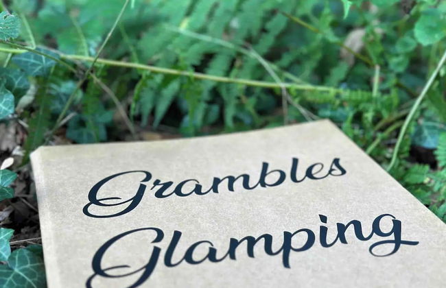 Shepherd's Hut - Sleeps 2 - Pet Friendly - Parking - Foto 7