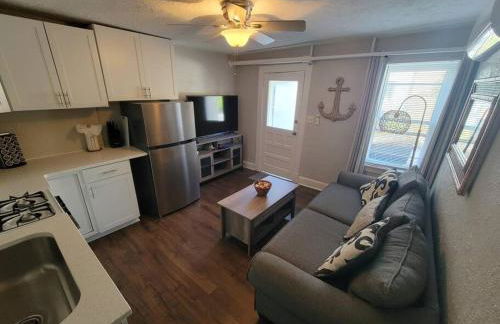 Annapolis Escape Steps to Harbor backs to Gate 1 - Foto 7