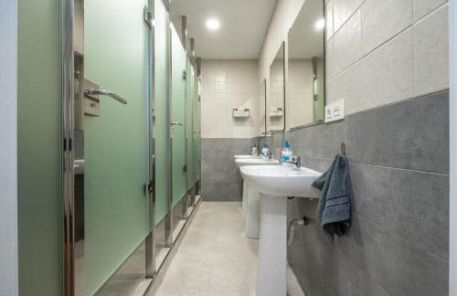 Amplia Casa Familiar con Calefacción, cerca de Sierra Nevada y Granada - Foto 7