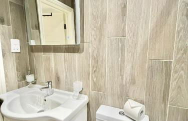 Spacious Ealing Broadway 1Bed Flat - Terrace & Near Tube - Foto 18