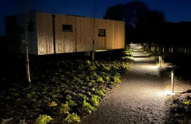 Unbox at Poplar Tree - Photo 25