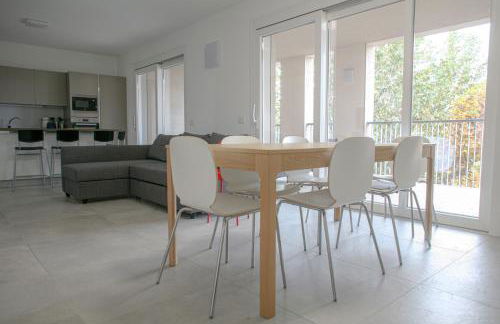 BnButler - Govone - Ampio e Luminoso Appartamento con Terrazza - Foto 11