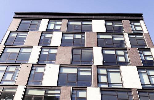 Dharma Home Suites Hoboken at Novia - Foto 22