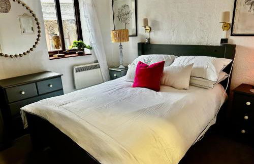 Smugglers Cottage Barn Conversion AONB with Pool & Jacuzzi - Foto 16