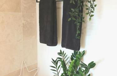 Romantic & Cosy Cottage with Direct Access to the Hills - Foto 19