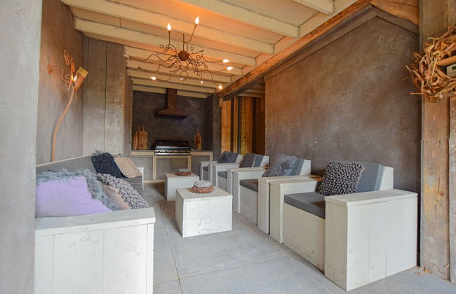 Posh Holiday Home in Alphen with Hot Tub - Foto 28