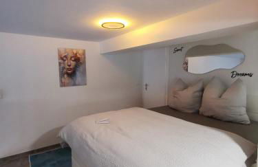 Charmantes Loft-Apartment 2 Min zum Hauptbahnhof - Photo 17