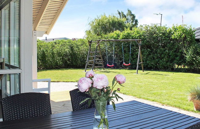 6 Person Holiday Home in Bjert - Foto 24