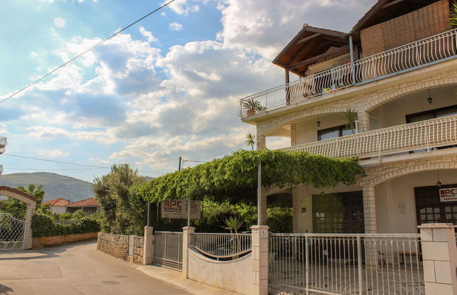 Apartments Hrabar - Photo 1