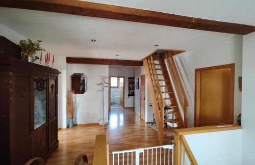 Große, gemütliche Wohnung in dörflicher Idylle - Foto 21