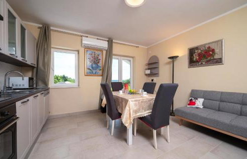 Beautiful Apartment In Labin - Photo 21