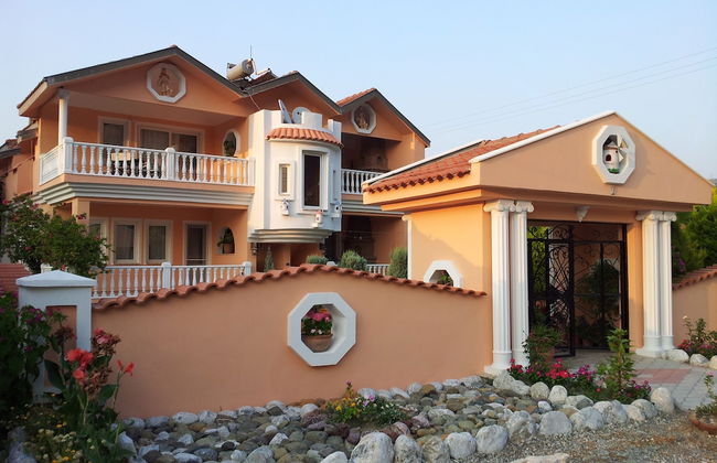 Dalyan Palace - Photo 43