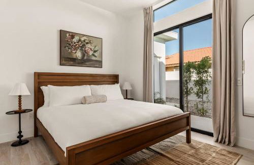 Desert Oasis: Pool, Spa, Golf Sim + EV Charger - Foto 7